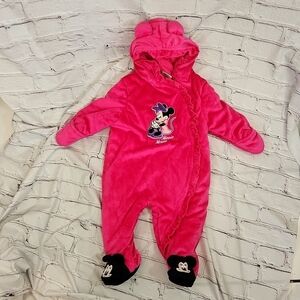 Disney baby minnie mouse snowsuit